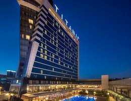 Titanic Business Golden Horn