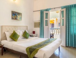 Santiago Beach Resort