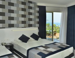 White City Beach Hotel (Adults Only)