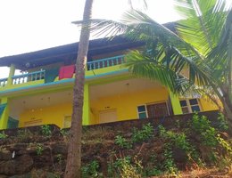 Satyam Cliff Stay Guest House