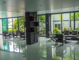 Unique Regency Hotel