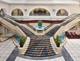 MOVENPICK HOTEL & APARTMENTS BUR DUBAI