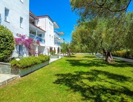 Xenios Faros Apartments