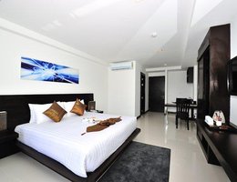 Lae Lay Suites