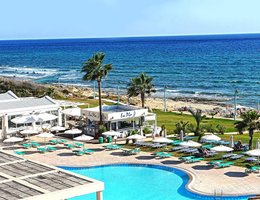 Pierre Anne Beach Hotel