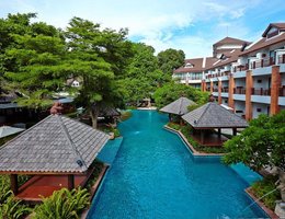 Woodlands Hotel & Resort