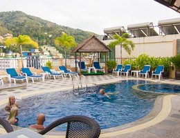 Patong Hemingway's Hotel