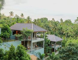 Villa Rumassala Luxury Chalets