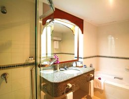 Amora Beach Resort Phuket