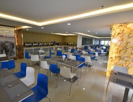 Golden Jomtien Beach Hotel