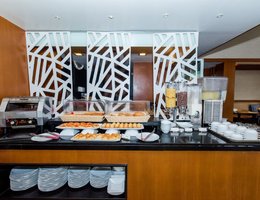 Ashlee Hub Hotel Patong