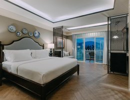 Marina Gallery Resort Kacha Kalim Bay