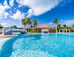 Resonance Blu Varadero (Adults Only)