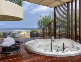 Pullman Phuket Karon Beach Resort