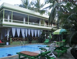 Classic De Evergreen Resort