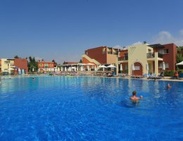 Panas Holiday Village