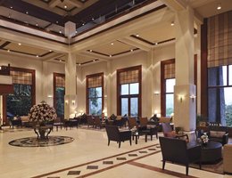 Earl's Regency Hotel