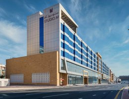 Studio M Arabian Plaza Hotel & Hotel Apartments