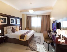 Atiram Premier Hotel