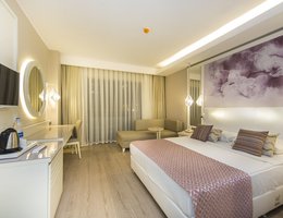 Diamond Premium Hotel & Spa