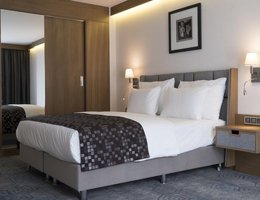 Yuksel Istanbul Yenikapi