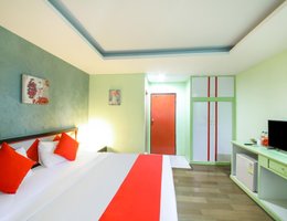 The Chilli Patong Beach Hotel