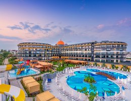 Arnor De Luxe Hotel & Spa