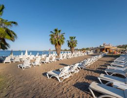 Laguna Beach Alya Resort & Spa