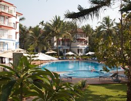 FabHotel Park Grand Royal Palms