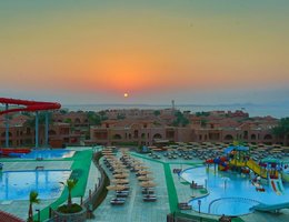 Charmillion Gardens Aqua Park