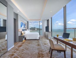 voco Scenia Bay Nha Trang by IHG