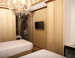 Laleli Blue Marmaray Hotel