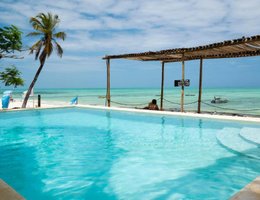 Red Monkey Beach Lodge