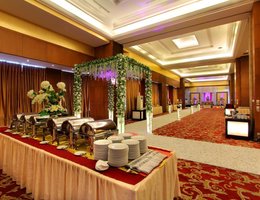 Best Western Mangga Dua Hotel and Residence