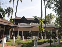 Clafouti Beach Resort