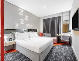 Studio M Arabian Plaza Hotel & Hotel Apartments
