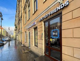 «Друзья на Восстания» Хостел