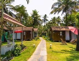 Village Susegat Beach Resort
