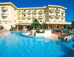 Sunshine Club Hotel & Spa