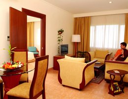 Hulhule Island Hotel