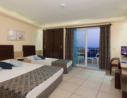 Arabella World Hotel
