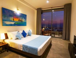 Beyond The Sea By Ceylonese