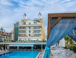 Dream World Resort & Spa