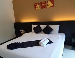 Capital O 486 Naiyang Beach Hotel