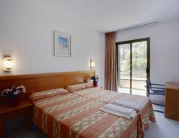 Aparthotel & Village Golf Beach