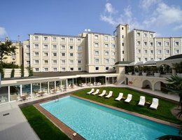 HOLIDAY INN ISTANBUL CITY TOPKAPI