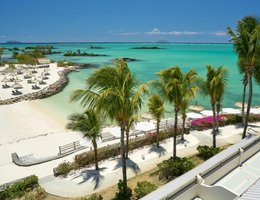 Lagoon Attitude (Adults Only)