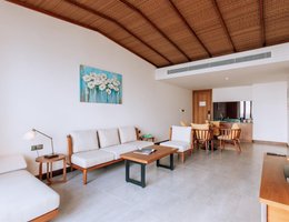 Dusit Princess Moonrise Beach Resort