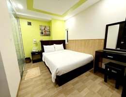 Melyna Hotel Nha Trang Beach