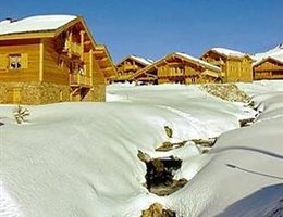 Les Chalets de l'Altiport